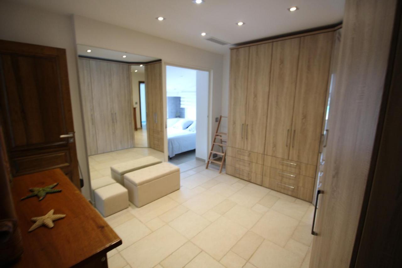 Villa Jalna Chambre, Suites Et Appartement Roquefort-les-Pins Εξωτερικό φωτογραφία