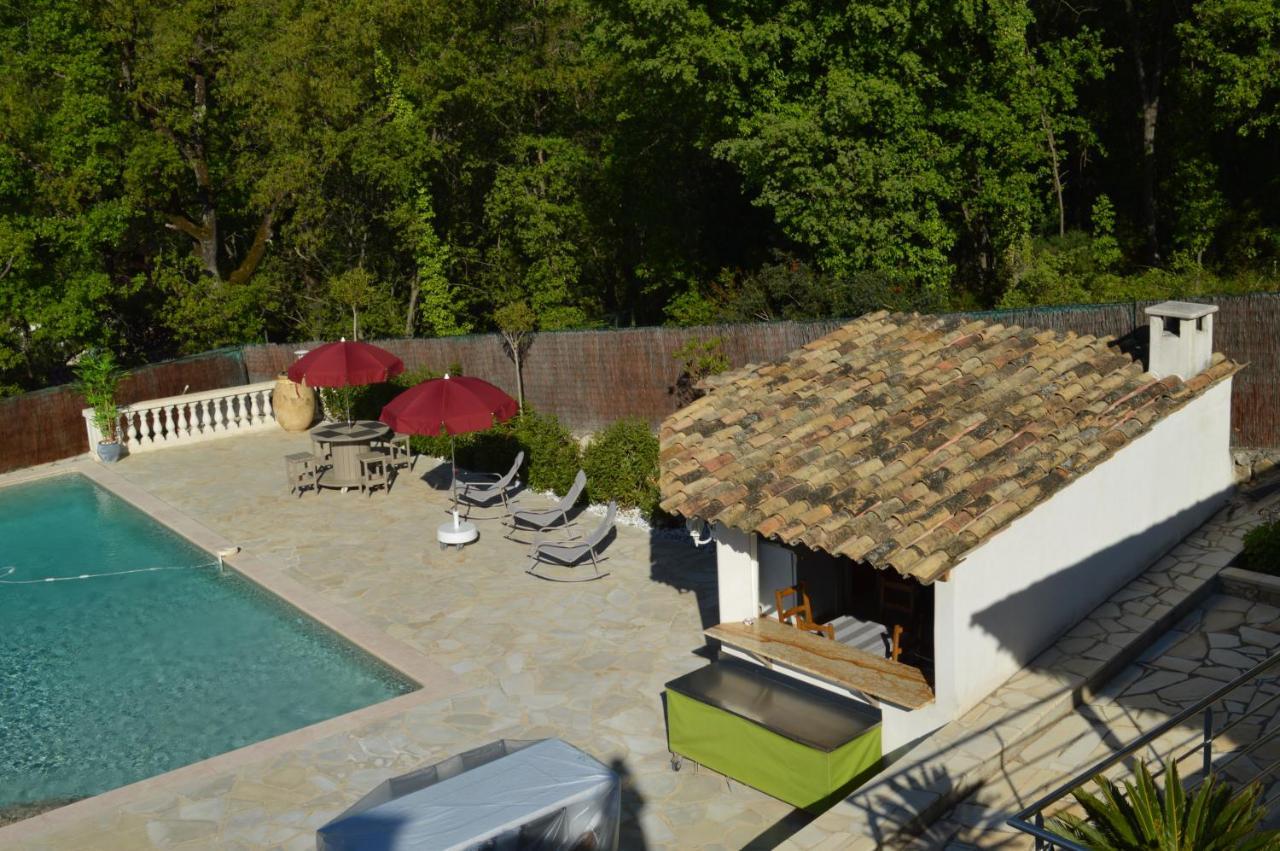 Villa Jalna Chambre, Suites Et Appartement Roquefort-les-Pins Εξωτερικό φωτογραφία